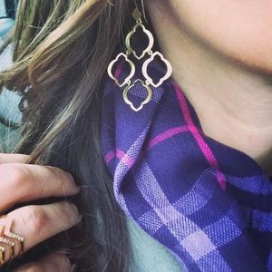 STELLA & DOT Gold Arabesque Chandelier Earrings✨